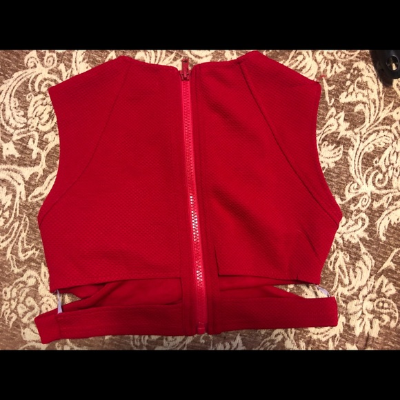 Minkpink wrapped up top - Picture 4 of 4